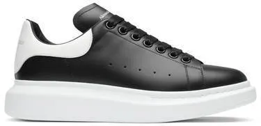 Alexander McQueen Wmns Oversized Sneaker 'Black White'